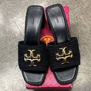 Tory Burch Black and Gold Eleanor Raffia Woven Slide Sandals 1/2 SIZE OFF